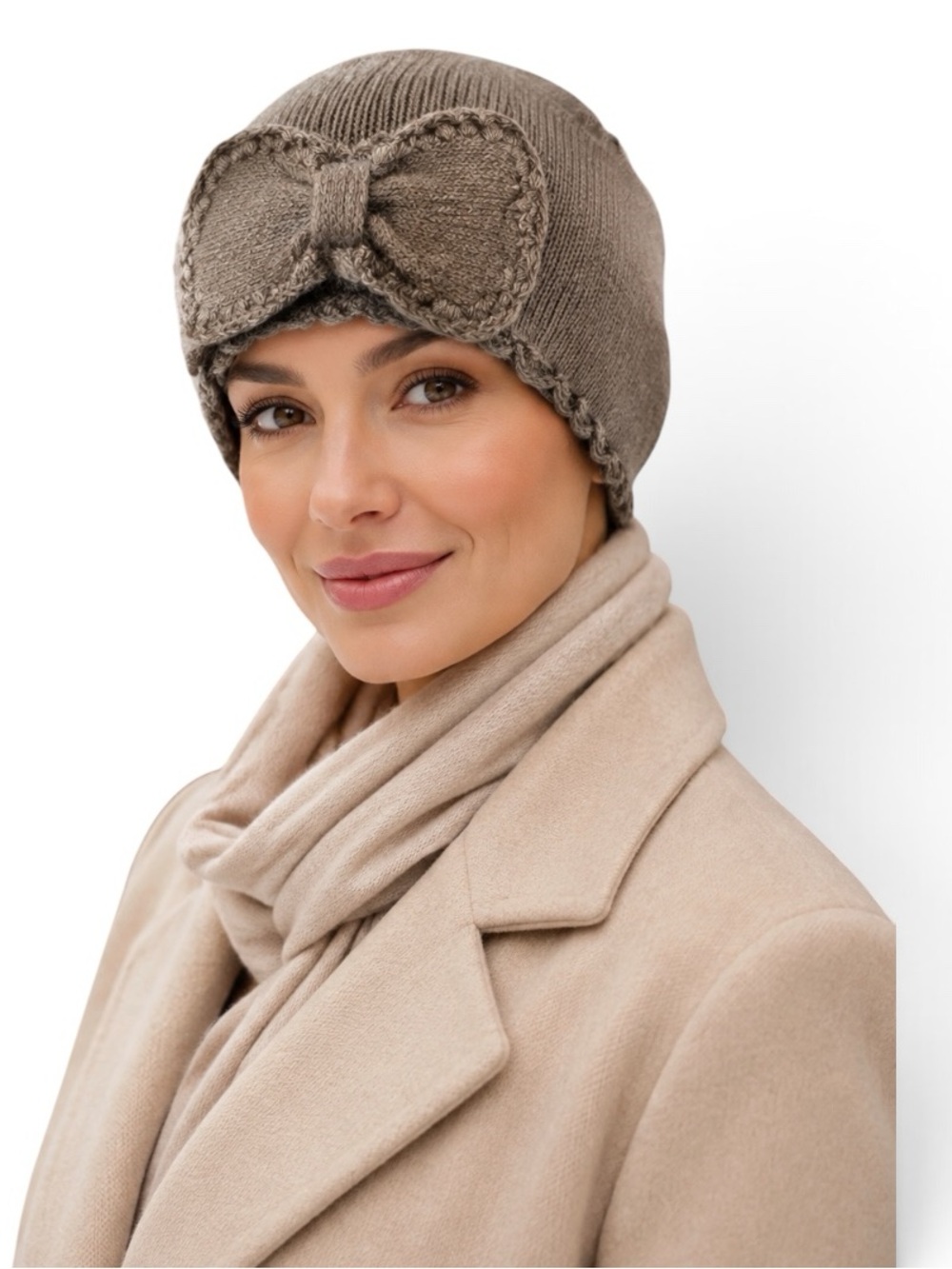 Portolano Women’s Taupe Bow Beanie Wool Angora Cashmere Blend NWOT